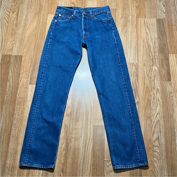Classic Vintage 501 Levi’s Button Fly Jeans - Picture 1 of 13